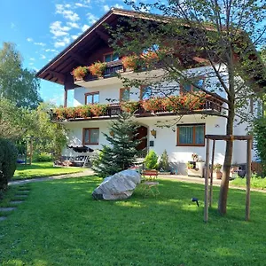 Fruehstueckspension Helmhof 2*, Salzburg Austria