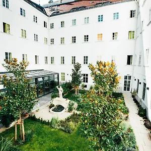 Mynext - Johannesgasse 3*, Vienna Austria